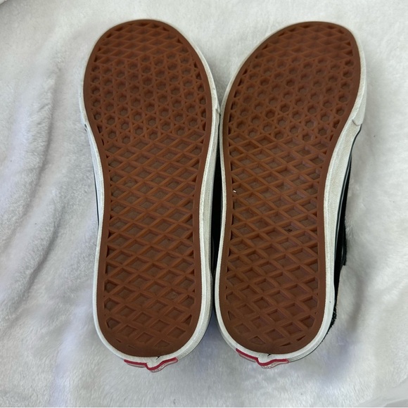 Vans Black Suede Old Skool 8 - Picture 9 of 9